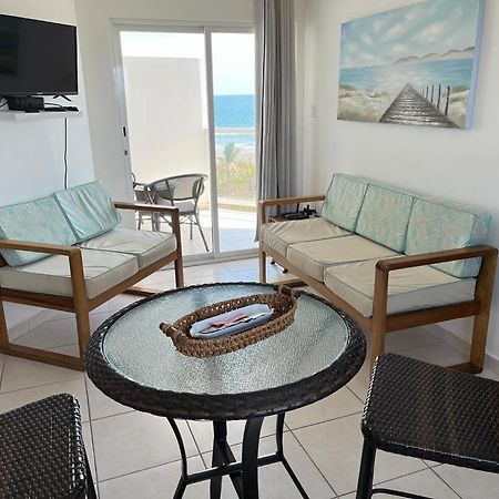 דויד Playa La Barqueta , Las Olas Tower Front מראה חיצוני תמונה